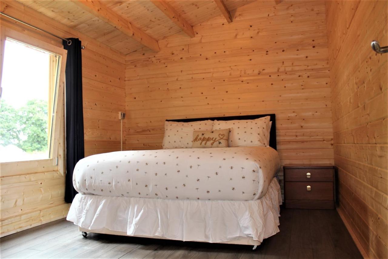 Inviting 3-Bedroom Lodge In Ashton Under Hill Evesham Eksteriør bilde